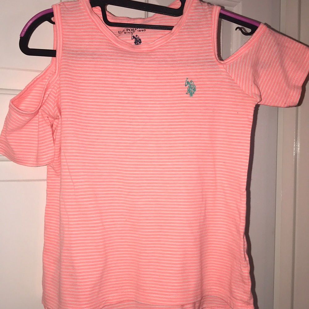 COLD SHOULDER TSHIRT